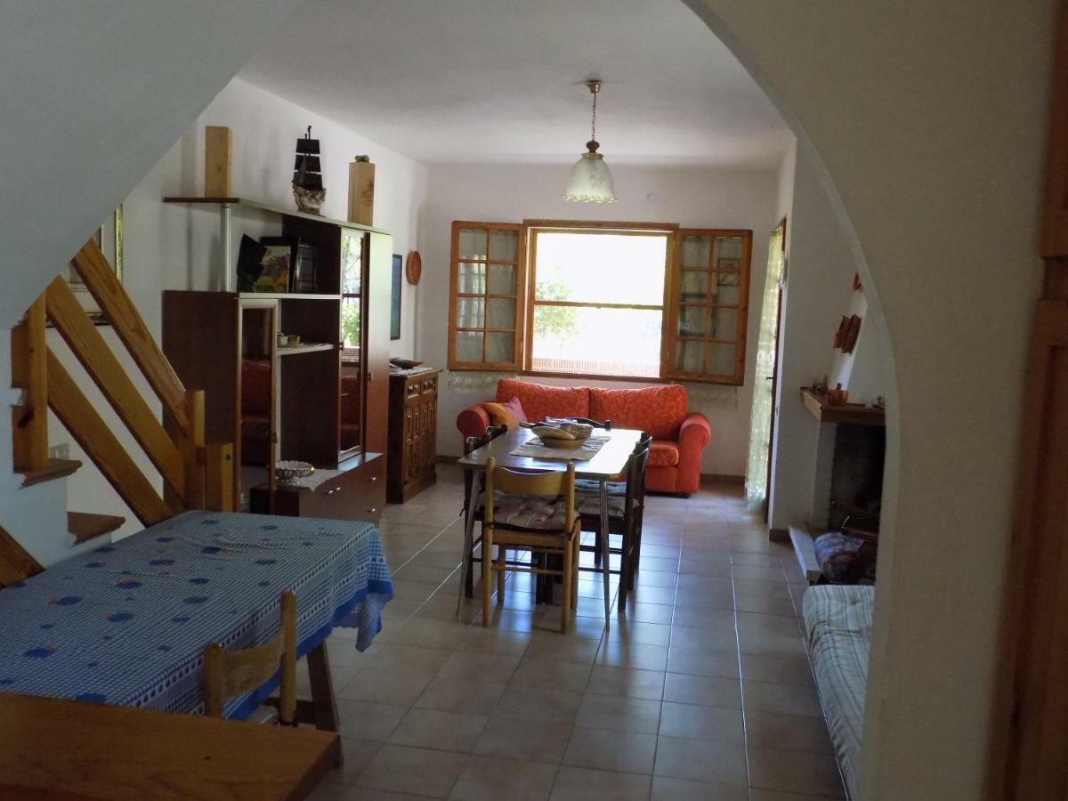 Casa Vacanze Gardenia Solanas  Exterior photo